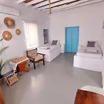 فيلة Danae's Cycladic House *