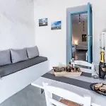 فيلة Danae's Cycladic House