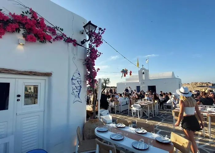 Villa Danae's Cycladic House *