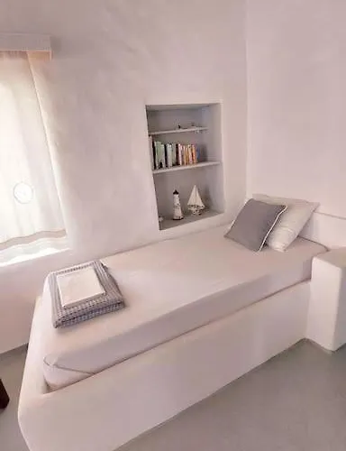 Danae's Cycladic House *