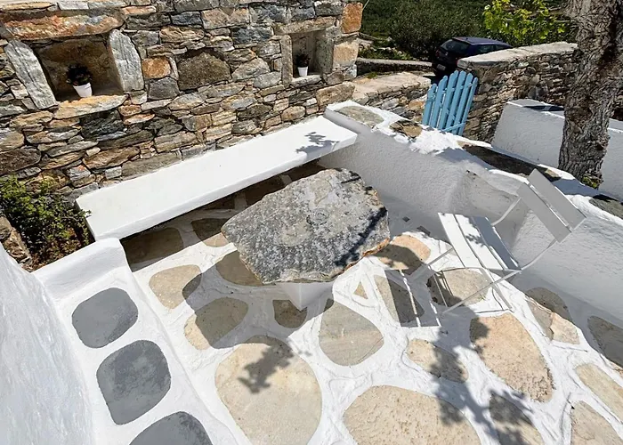 Danae's Cycladic House Villa